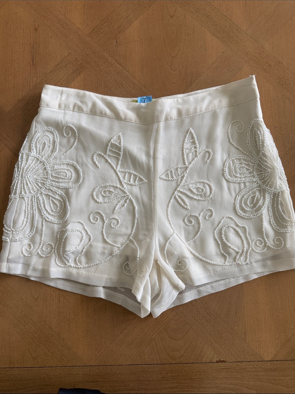Gianni Bini Cream High-Waist Beaded Floral Shorts